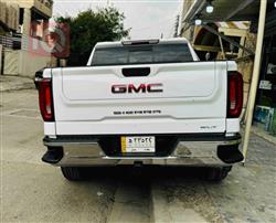 GMC Sierra